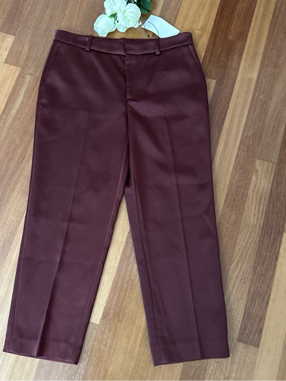 Zara Burgundy Cropped Dress Pants